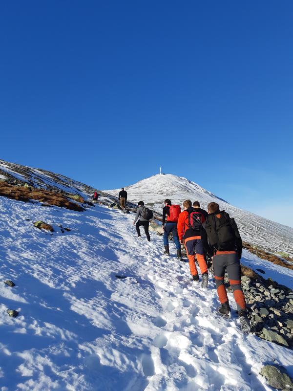 Gaustatoppen1 red